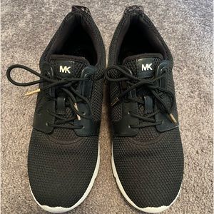 MICHAEL KORS SNEAKS
